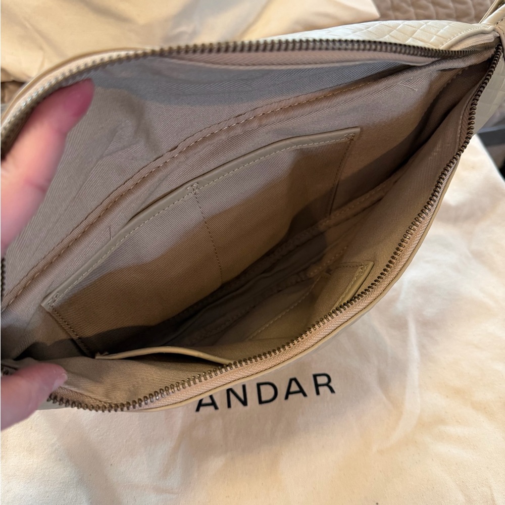 Andar Tatum bag Brand New with leather strap - Picture 2 of 2